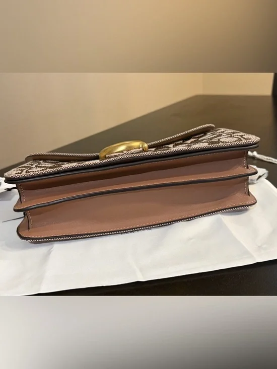 Coach Crystal Tabby w/Mushroom Leather - Picture 9 of 12